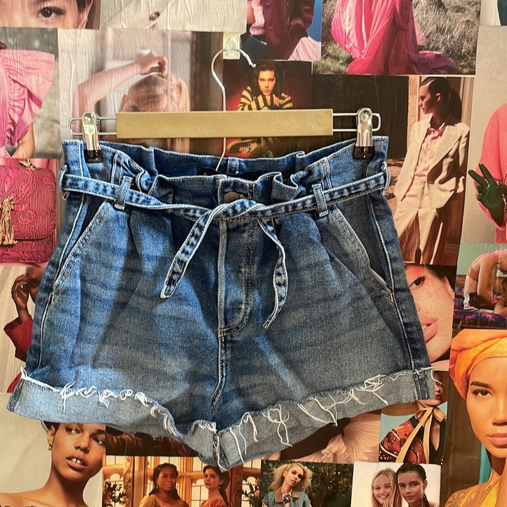 Hollister jean shorts